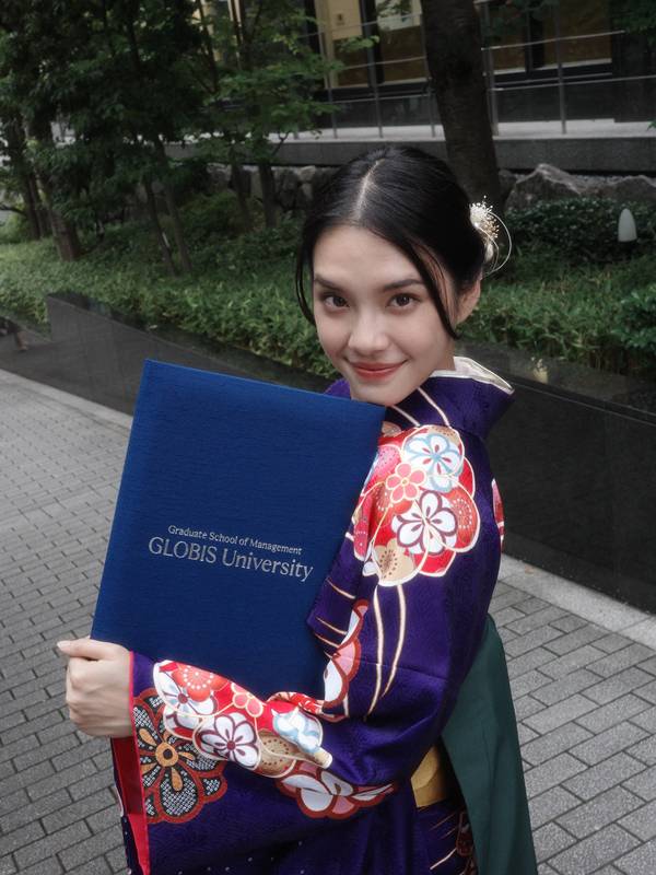 เฌอปราง เรียนจบปริญญาโท
