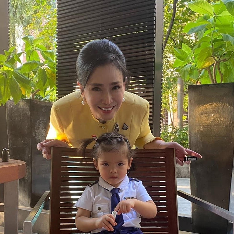 ปุ๊ก อาภัสรา หงสกุล