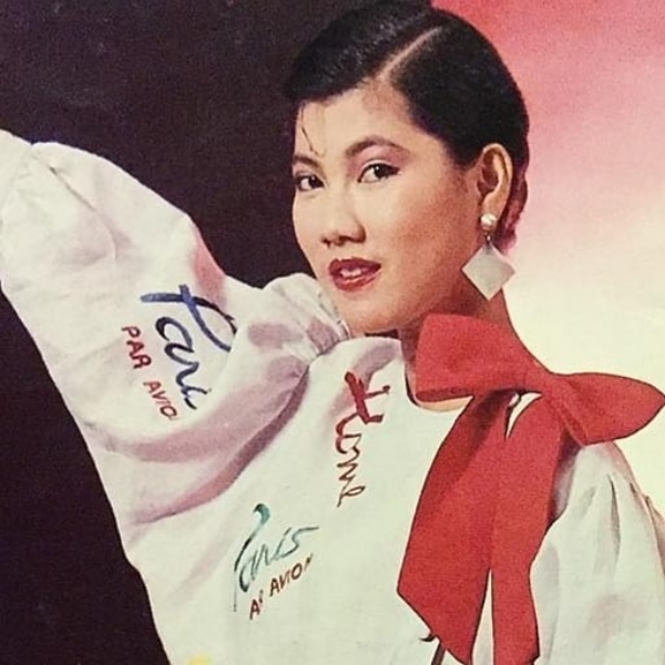 แก้ว อภิรดี