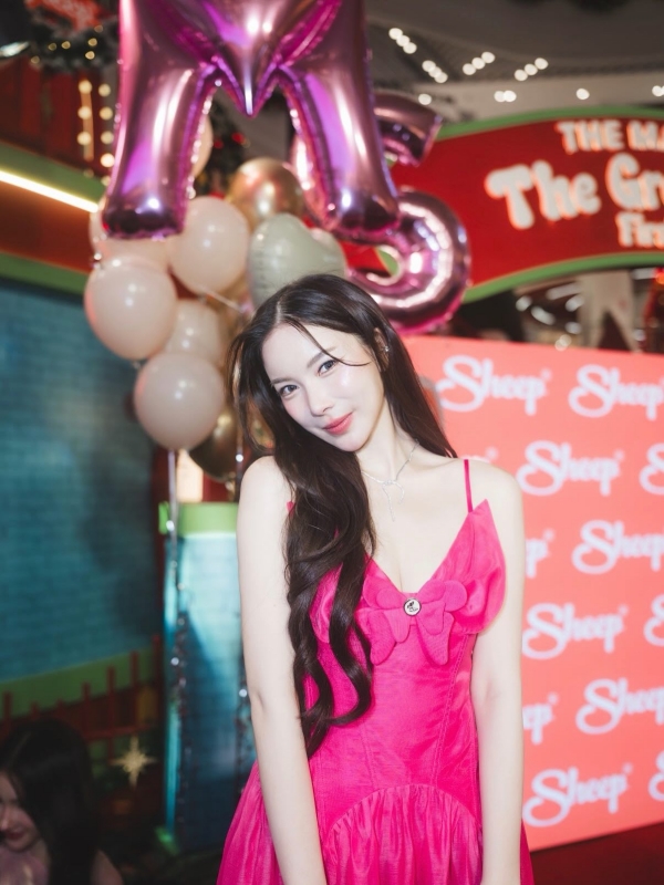 มุก วรนิษฐ์