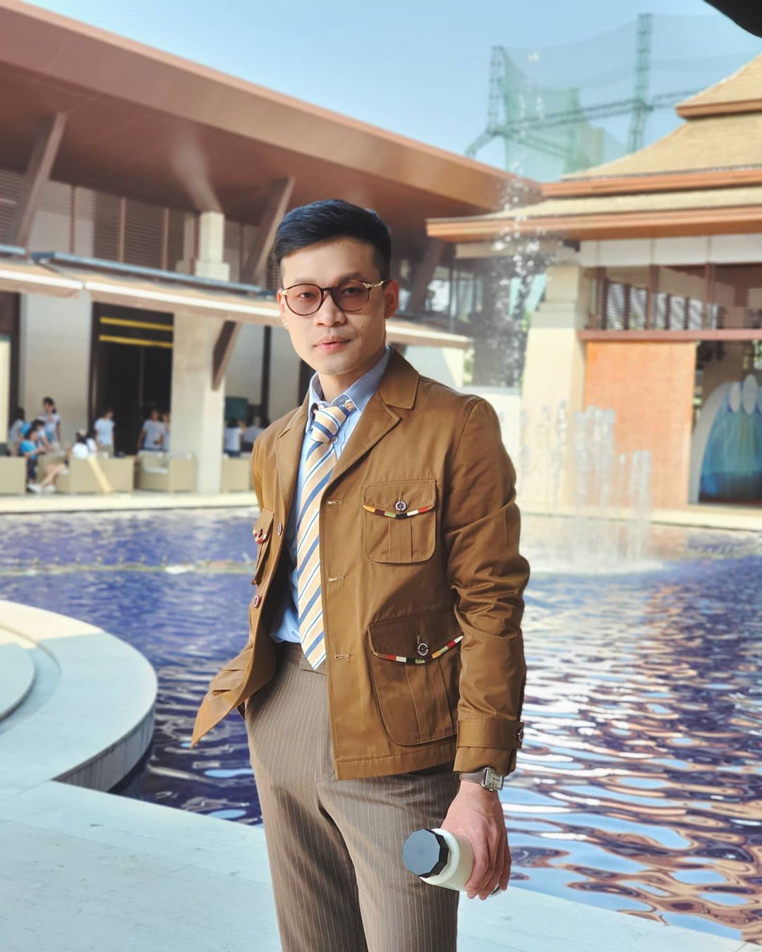 ครูลูกกอล์ฟ คณาธิป