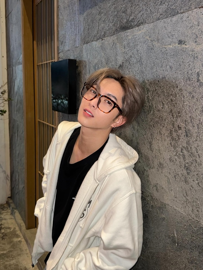 คอปเปอร์ เดชาวัต