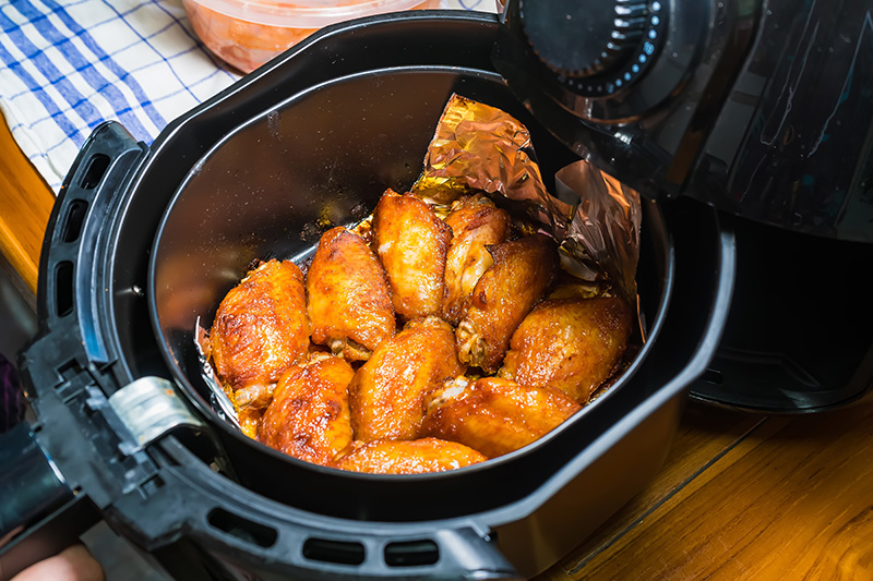 ปีกไก่ BBQ สไตล์อเมริกัน สูตรอาหารหม้อทอดไร้น้ำมัน เมนูอาหารช่วงดูบอล ฟุตบอลโลก 2026