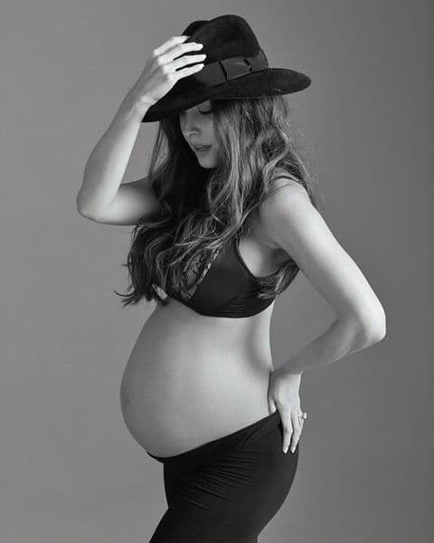 ดาราท้อง, ตั้งครรภ์