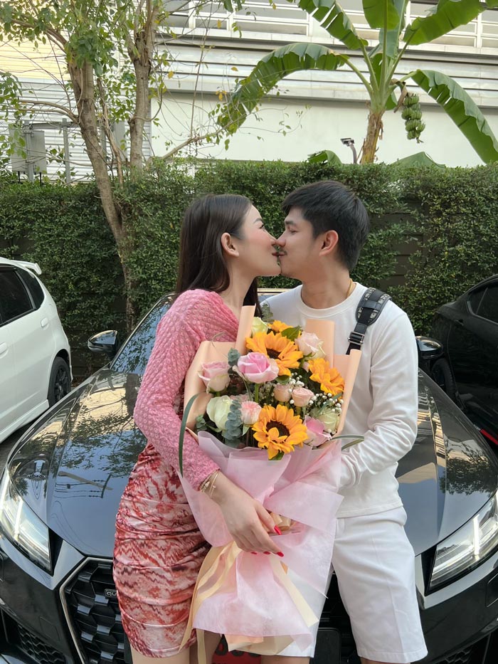 https://s359.kapook.com/pagebuilder/52669ced-f835-4a1e-9d2b-65c6dbba6561.jpg