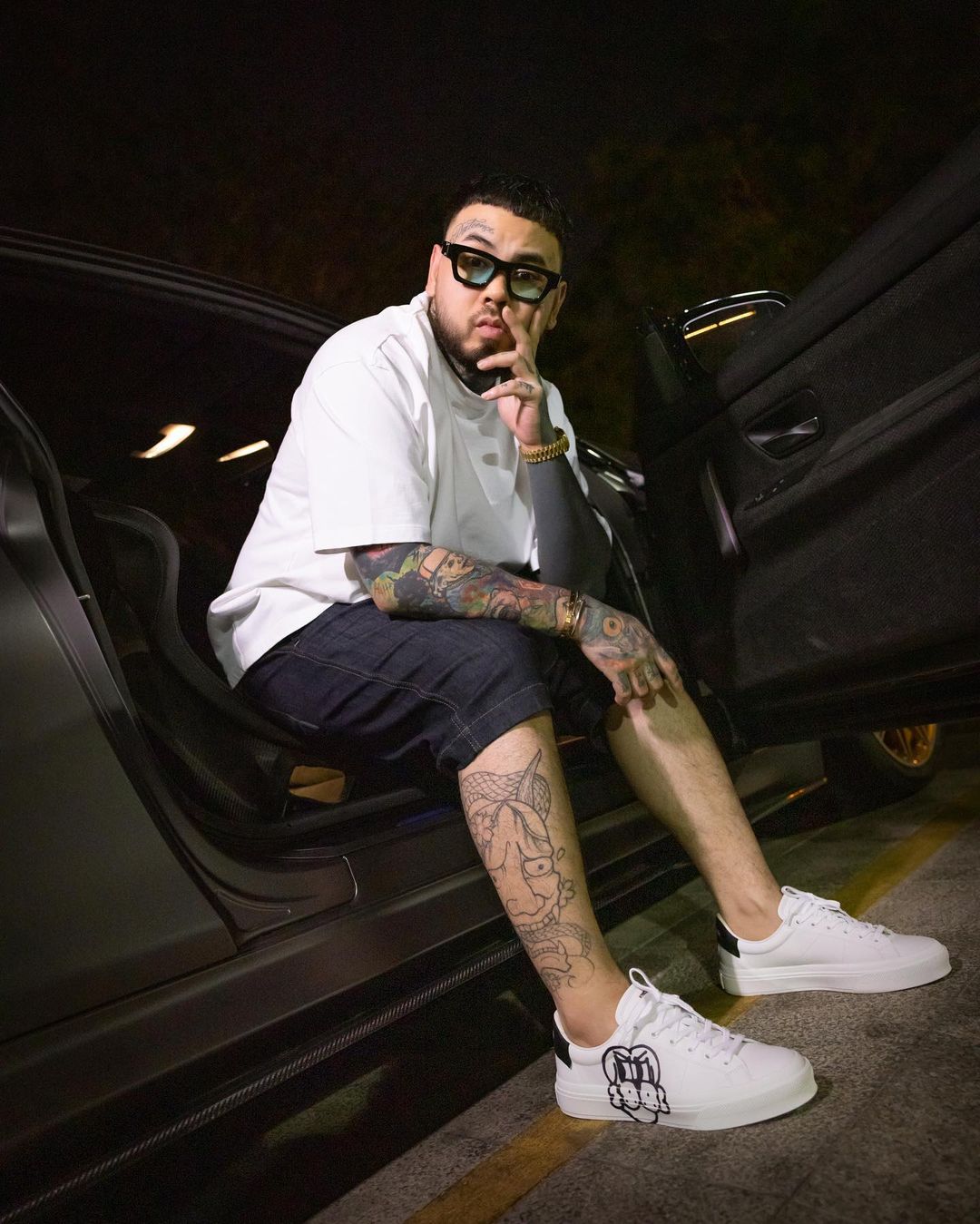 รอยสักดาราชาย