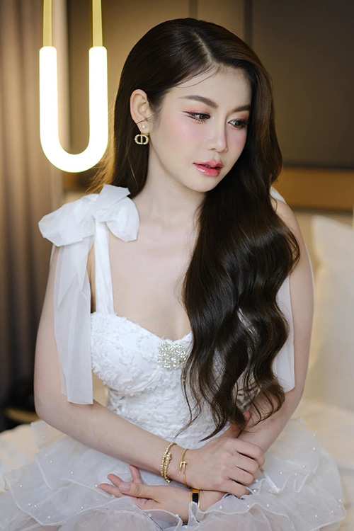 ครูเบียร์ ก่อนศัลยกรรม ทำอะไรมาบ้าง พร้อมอัปเดตพัฒนาการความสวยล่าสุด