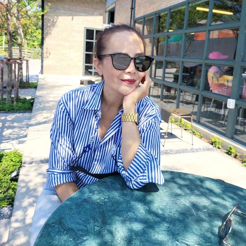 ต่าย เพ็ญพักตร์