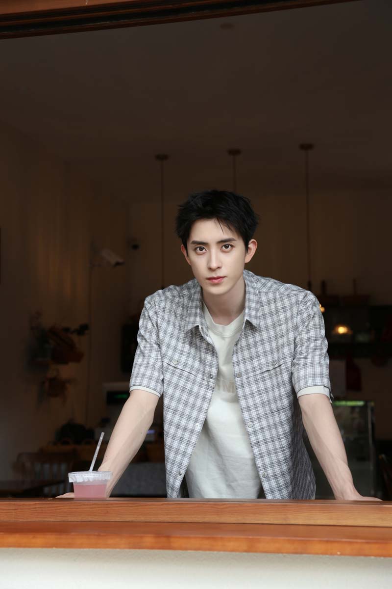 อ๋าวรุ่ยเผิง Ao Rui Peng