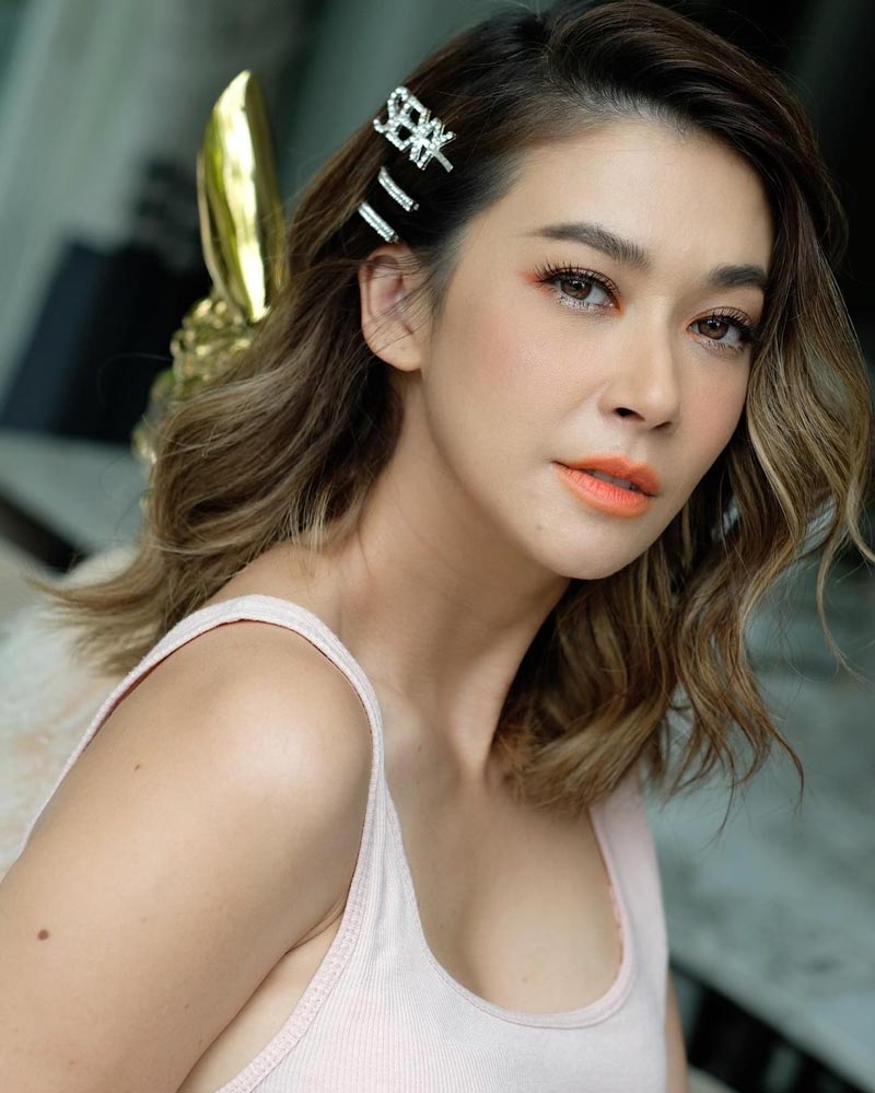 เอมี่ กลิ่นประทุม