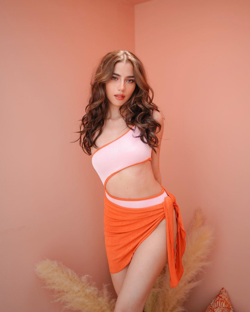 จีน่า The Face