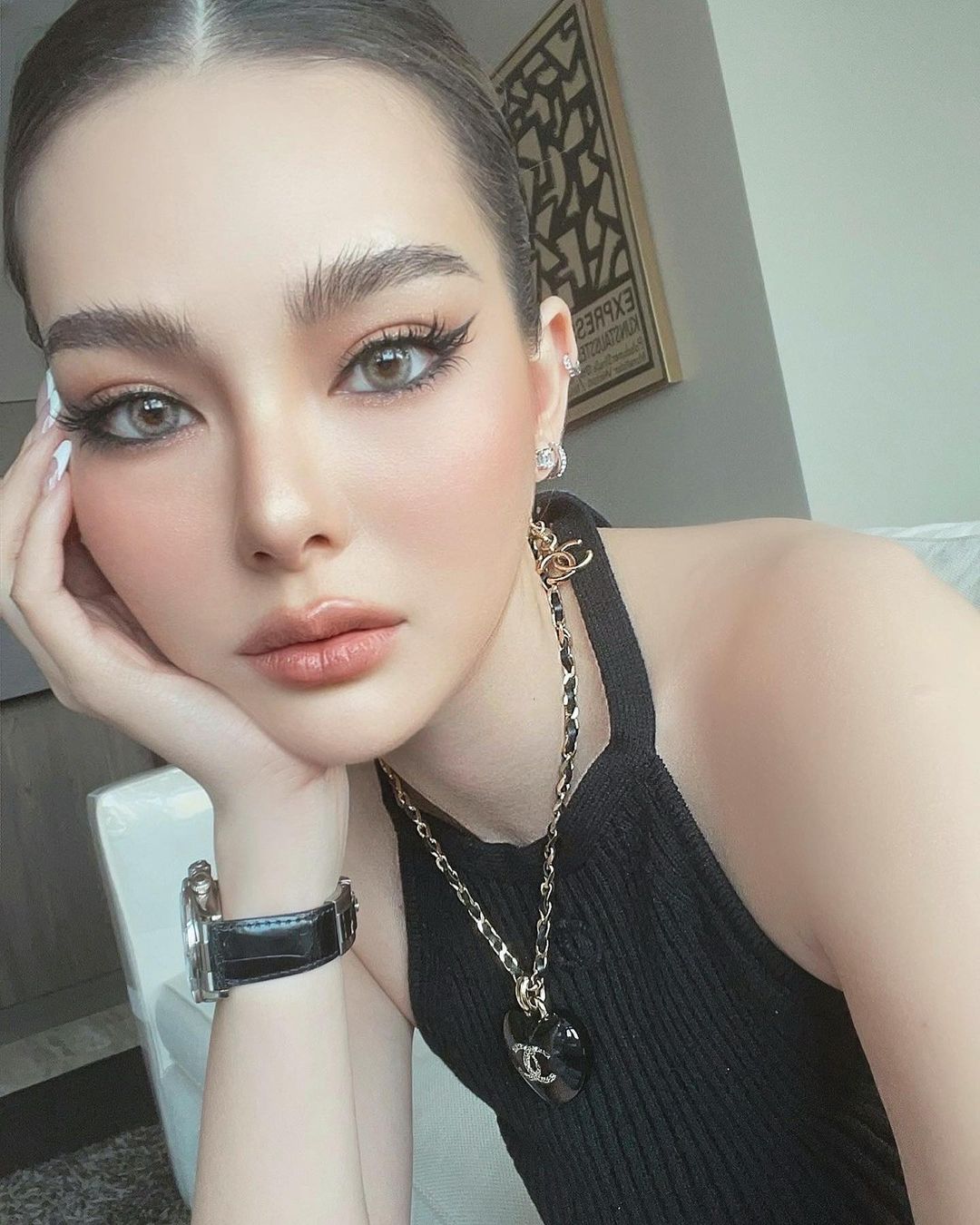 ดิว อริสรา เบล บุษญา