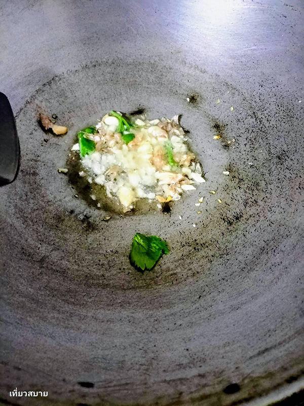 ปลาช่อนผัดขึ้นฉ่ายใส่ขิง เมนูปลาช่อน เมนูผัดขึ้นฉ่าย เมนูปลา สูตรอาหาร อาหารไทย