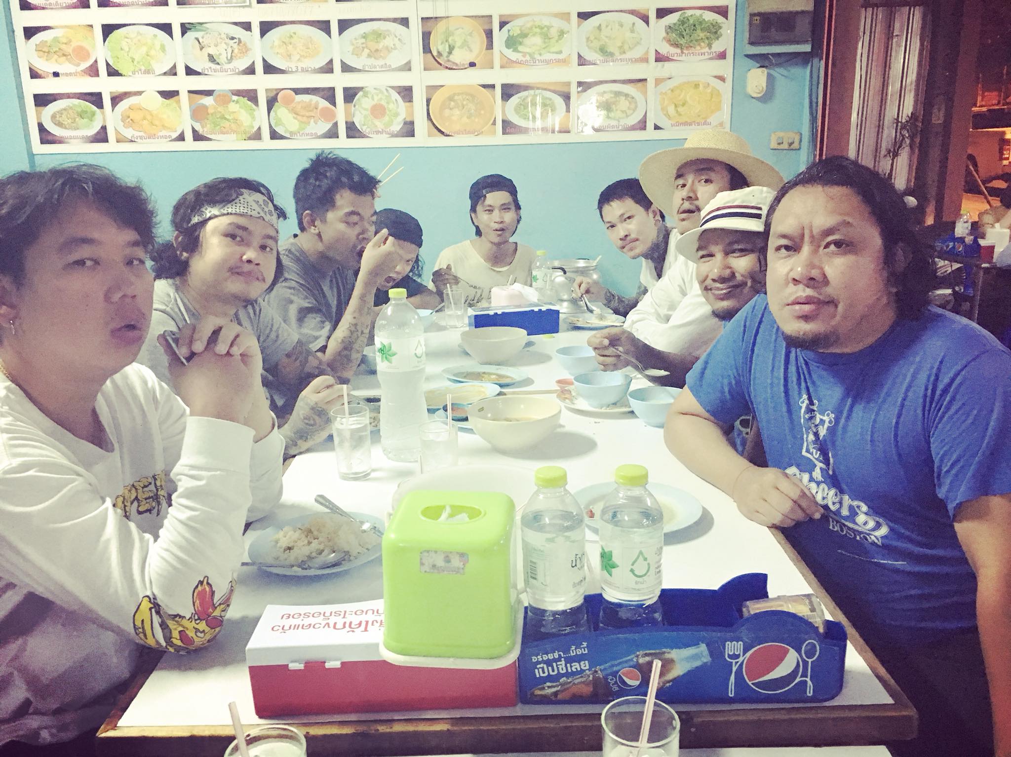 เฟ็ดเฟ่ บอยแบนด์ FEDFE