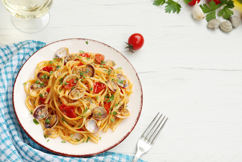 ลิงกวินีซอสหอยลาย เมนูเส้นพาสต้า เมนูอาหารต่างประเทศ สูตรอาหาร