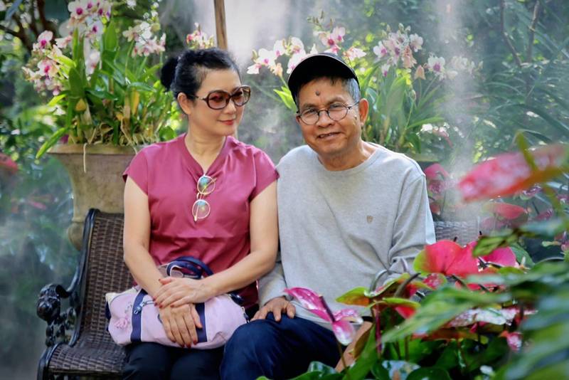 ปู กนกวรรณ ร่ำไห้เลิก เด๋อ ดอกสะเดา