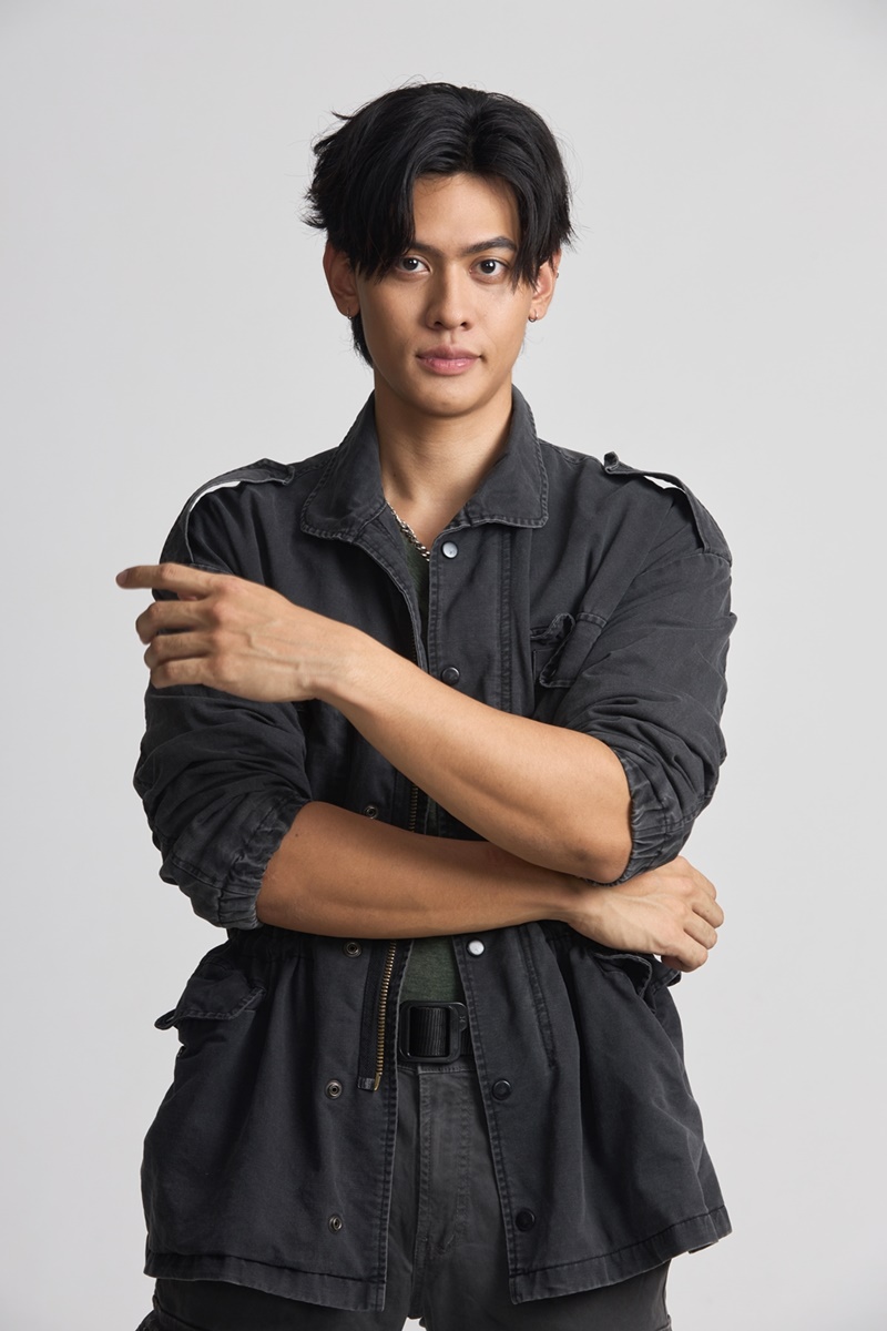  7 ประจัญบาน นักแสดง