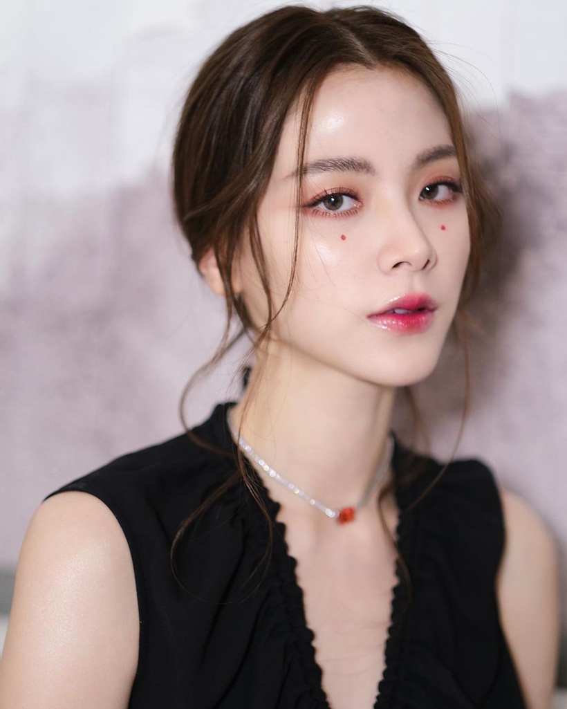 ใบเฟิร์น พิมพ์ชนก