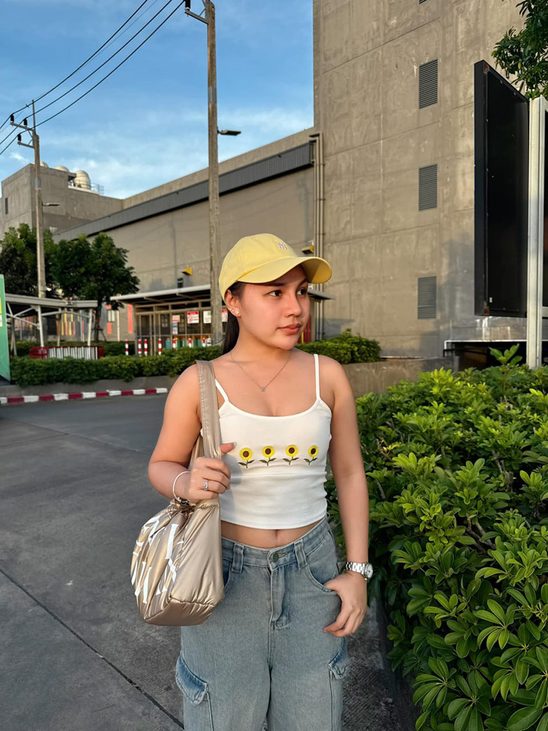 ลิลลี่ ได้หมดฯ ยิ้มปลื้ม ออกรถใหม่ป้ายแดง 