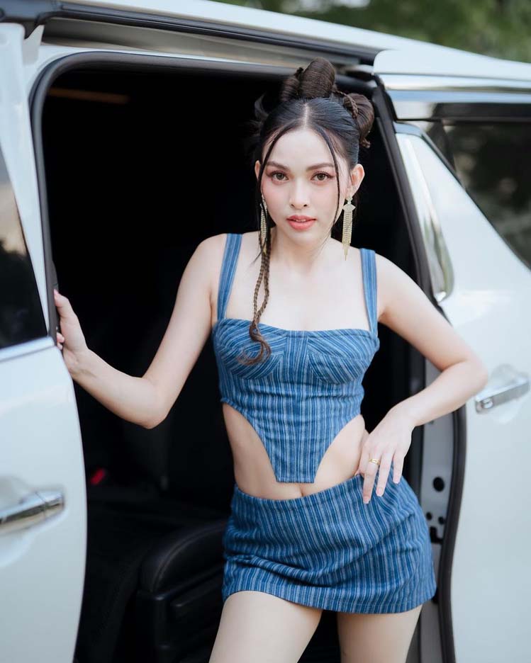 แพมมี่ สุธิดา
