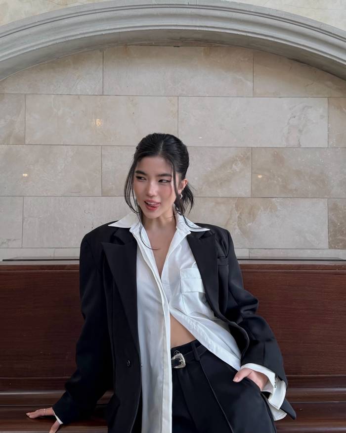  ก้อย อรัชพร