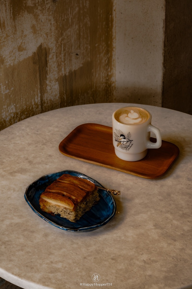 Table Talk Cafe คาเฟ่จรัลสนิทวงศ์