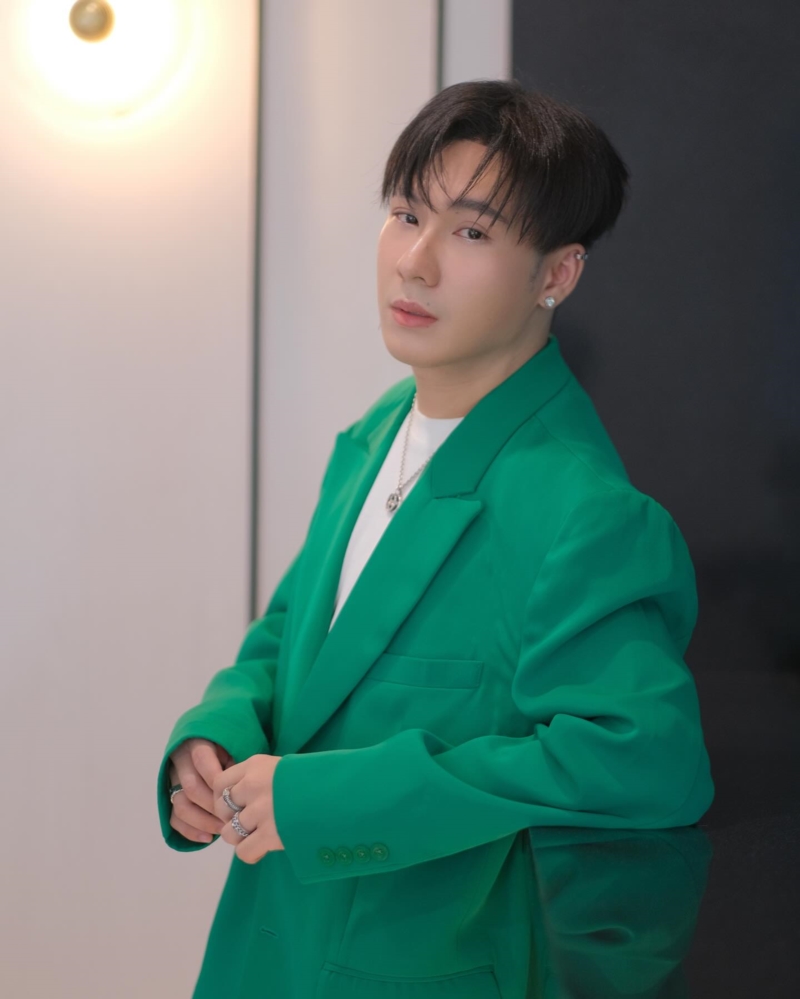 ตั้ม วราวุธ