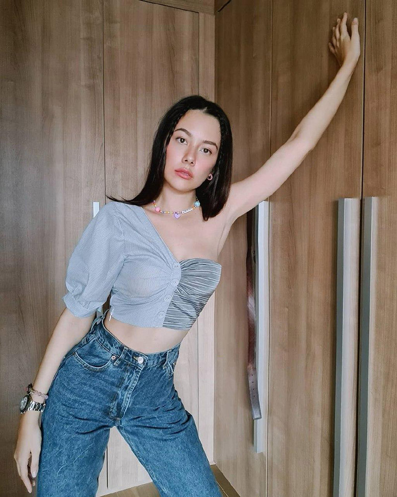 โพสท่าถ่ายรูป