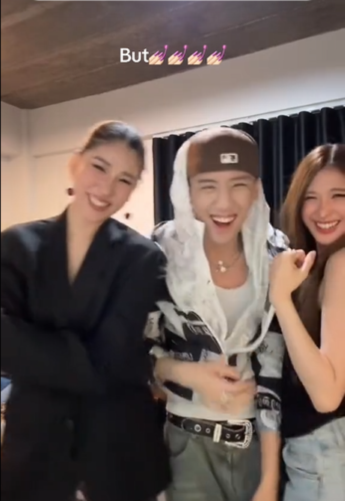 เซย่า - มิย่า ทองเจือ 