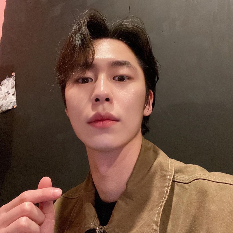 อีแจอุค ประวัติ lee jaewook