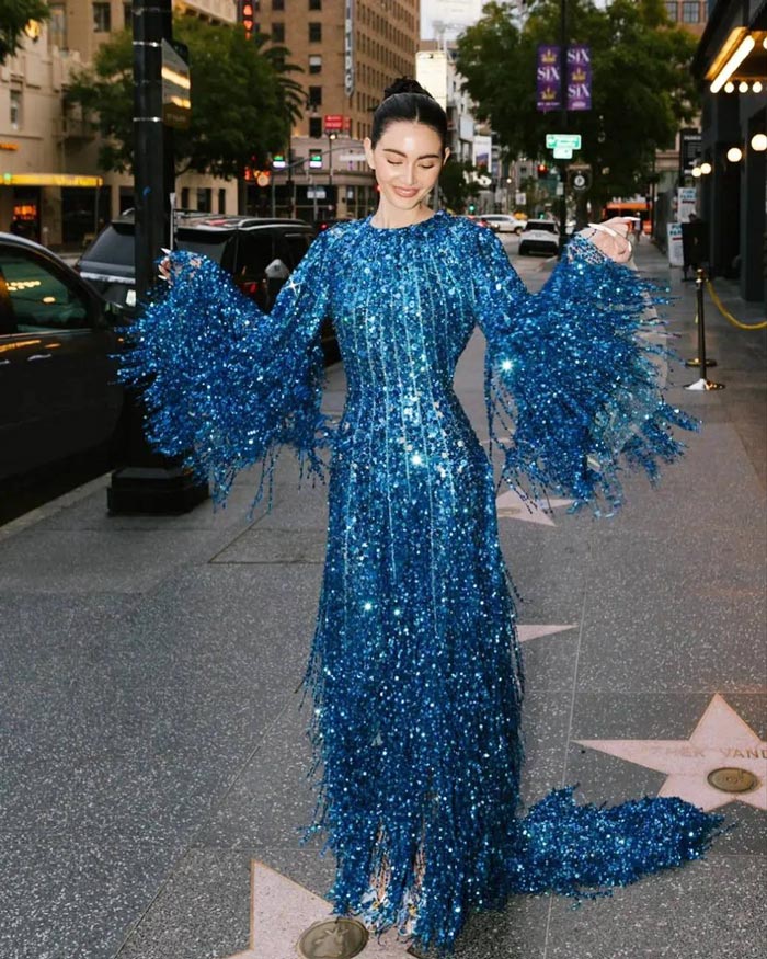 ใหม่ ดาวิกา