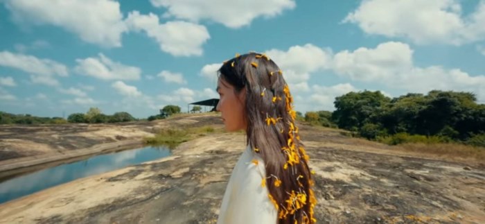 เจนี่ เทียนโพธิ์สุวรรณ บวชสามเณรีที่ศรีลังกา