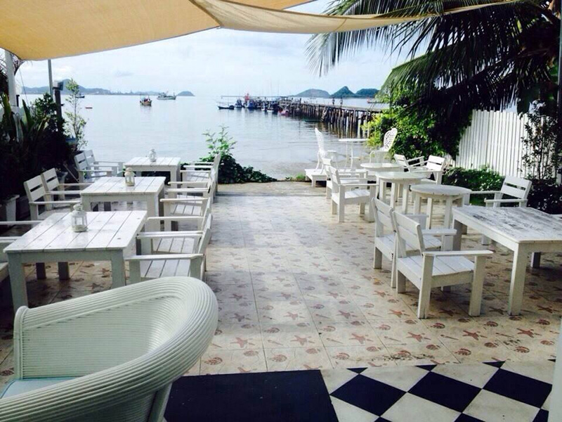 คาเฟ่สัตหีบ