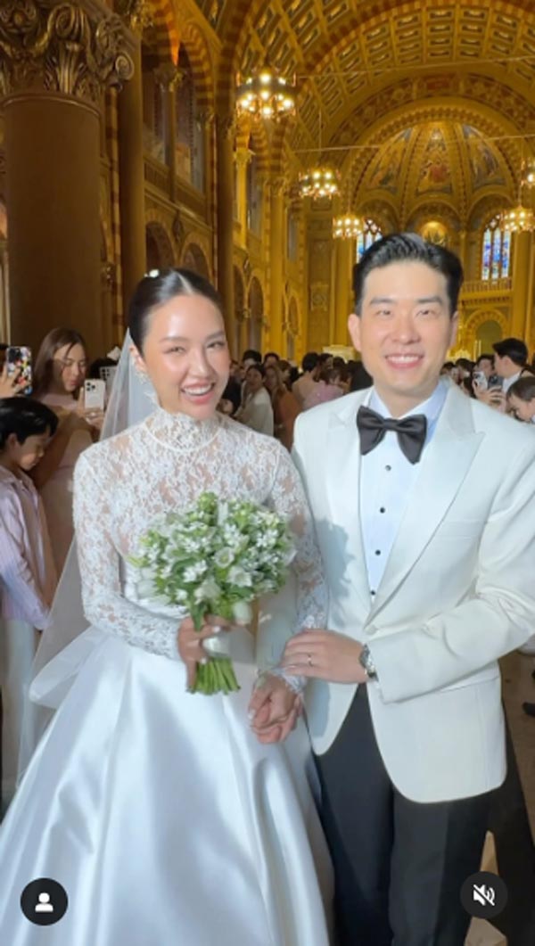 อาชิ อาชิตา แต่งงาน