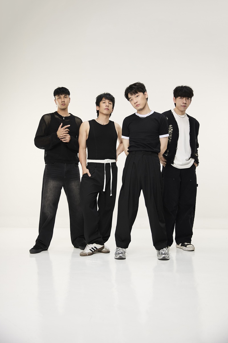 นั่งเล 5 line up