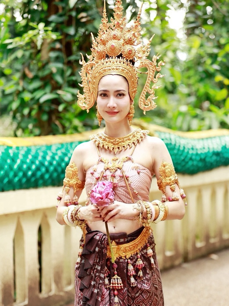 แต้ว ณฐพร