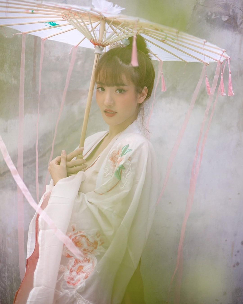 แกรนด์ เดอะสตาร์