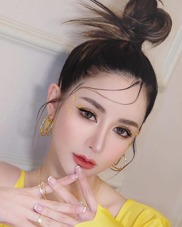 เกลิน ธัญรดี ประวัติ