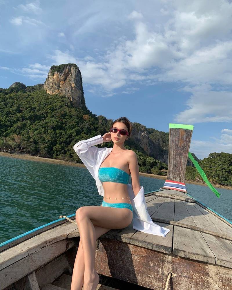 เก้า สุภัสสรา, ดาราชุดว่ายน้ำ