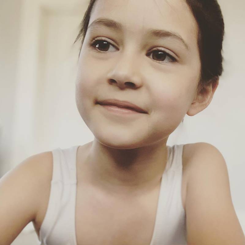 อุ้ม สิริยากร, ลูกดารา