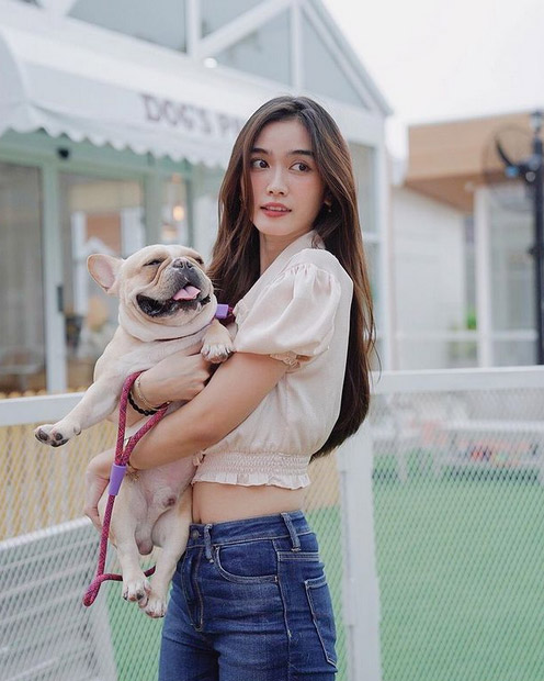 ประวัติ พระพาย รมิดา นางเอกช่อง 7 ว่าที่ลูกสะใภ้ เนวิน ชิดชอบ พร้อมส่องภาพก่อนเข้าวงการ