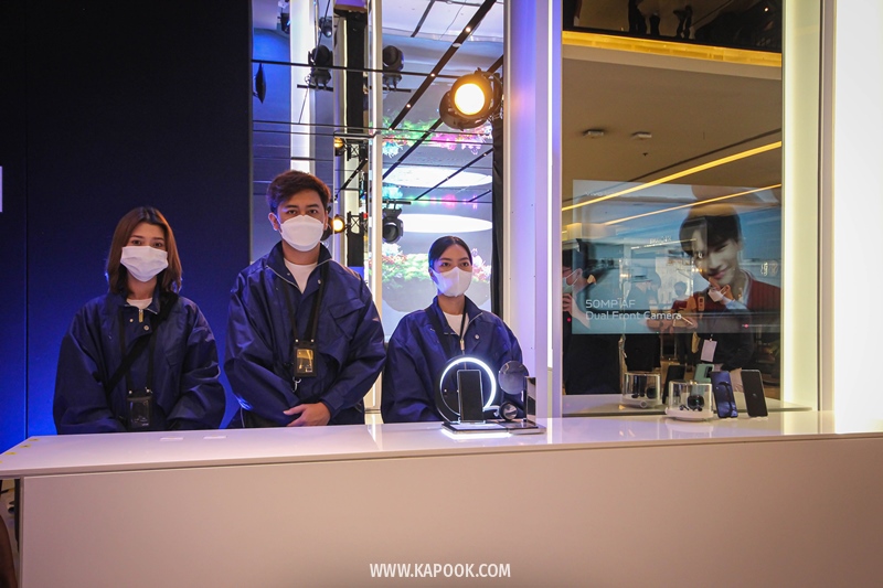 vivo Bangkok วีโว่ แฟลกชิป สโตร์