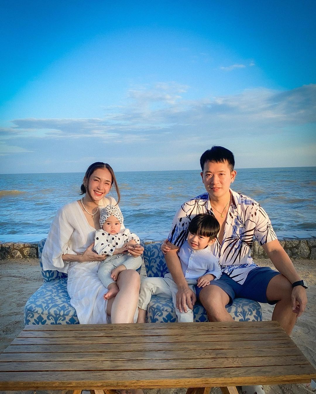 เนย โชติกา ลูก