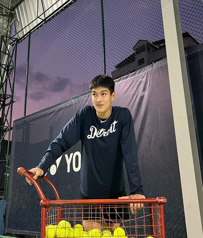 กระทิง ขุนณรงค์