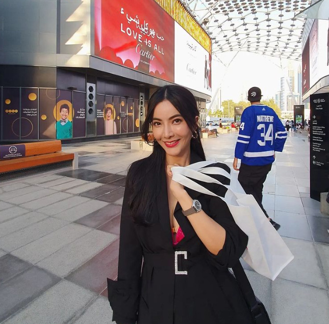 อาย วราไพรินทร์ ประวัติดารา