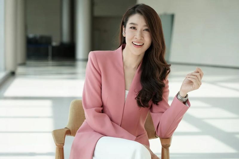 เชียร์ ฑิฆัมพร