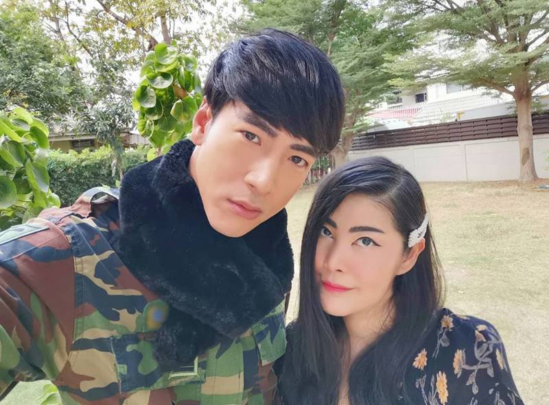 โย่ง อาร์มแชร์ ก้อย