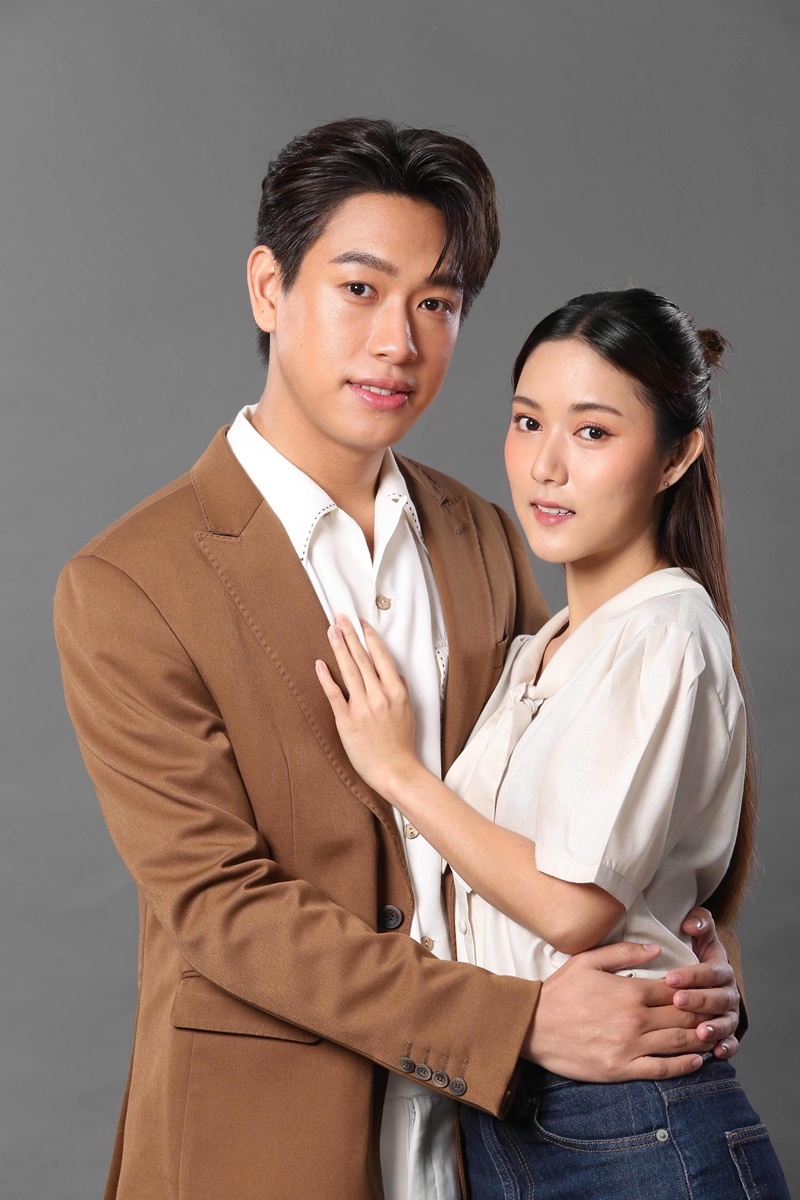 อกธรณี ปลื้ม ธยศทรณ์ ใยไหม ชินารดี