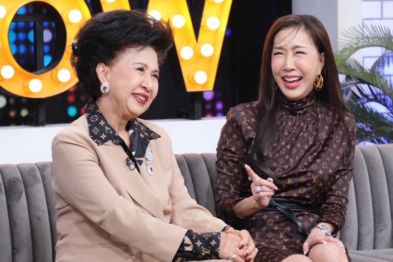 เอิ๊ก พรหมพร