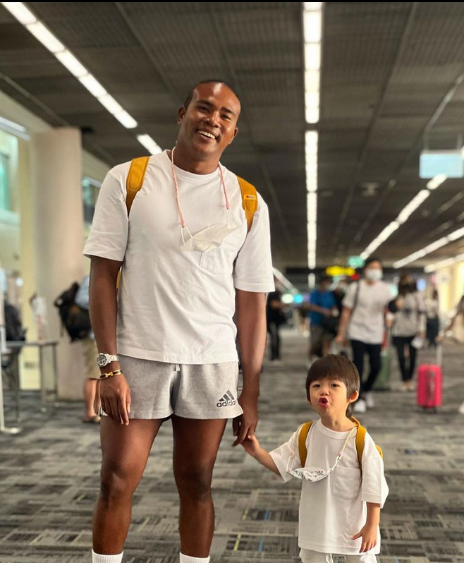 รัศมีแข น้องปกป้อง